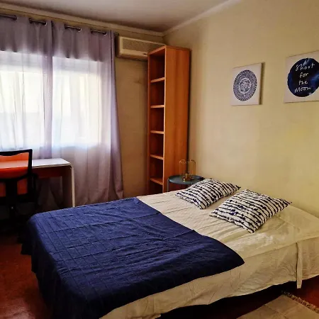 Casa De *